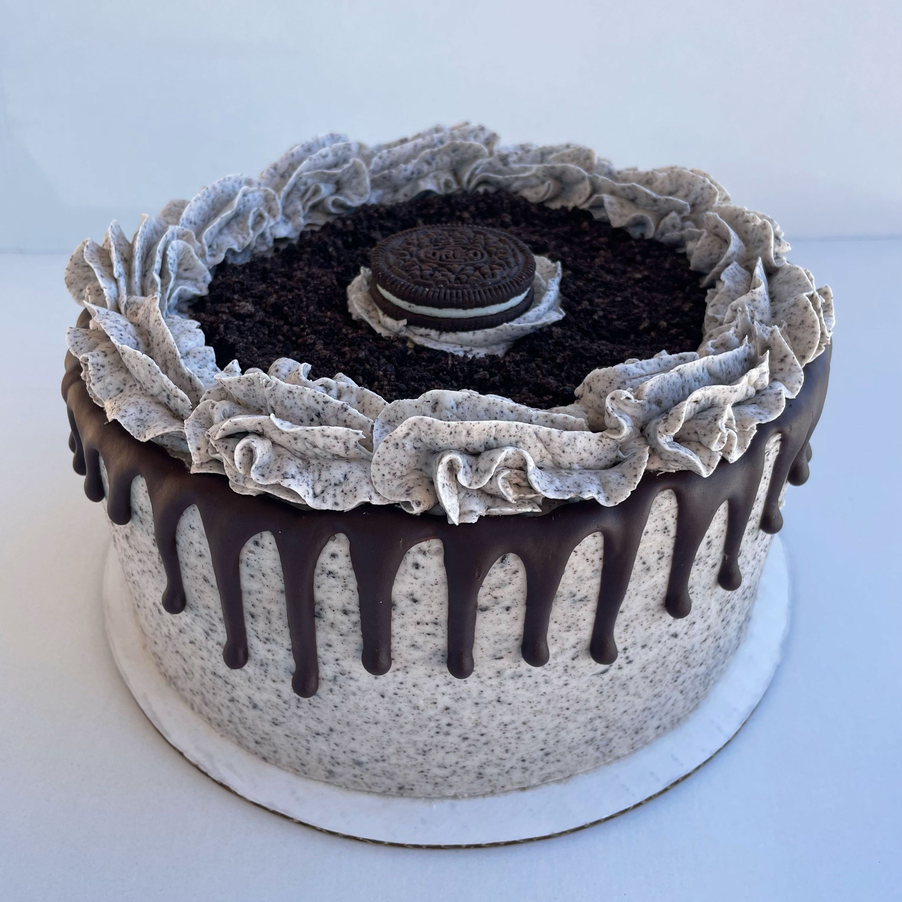 Cookies and Cream Cake